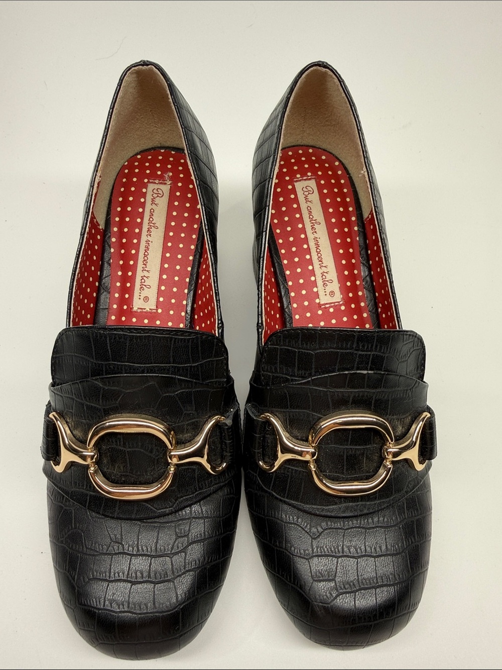 Croc-Effect Black Loafers with Gold Horsebit Accent